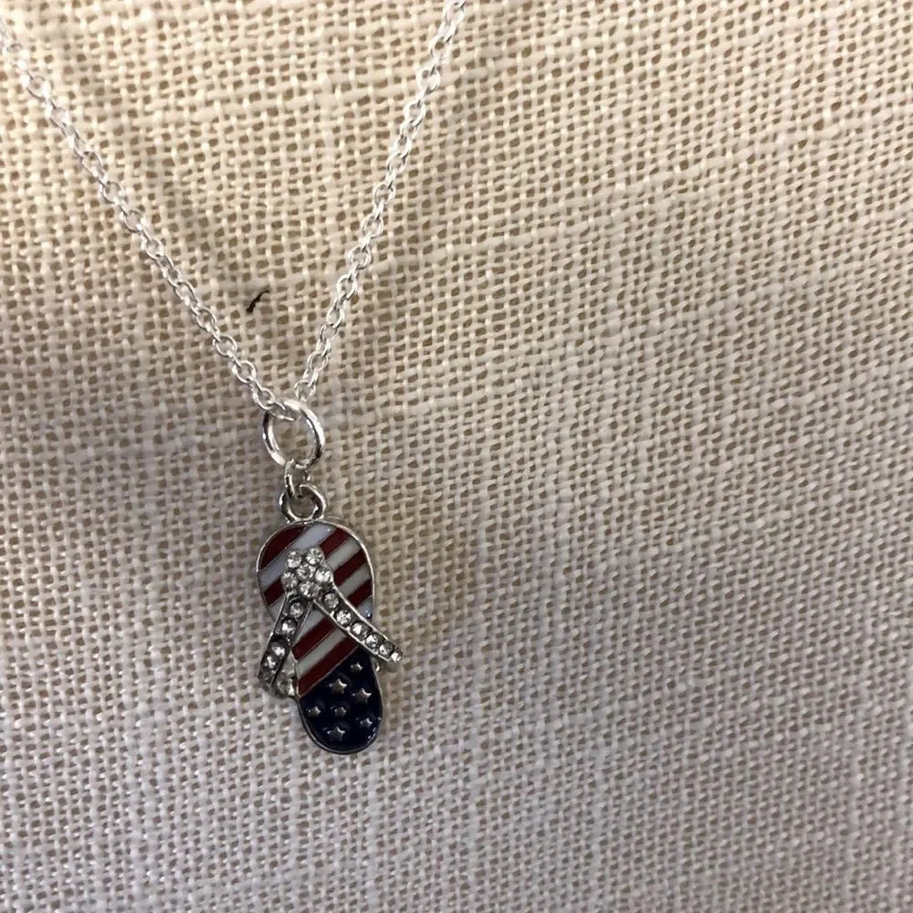 New Flip Flop‎ USA Charmed Necklace - Picture 4 of 10